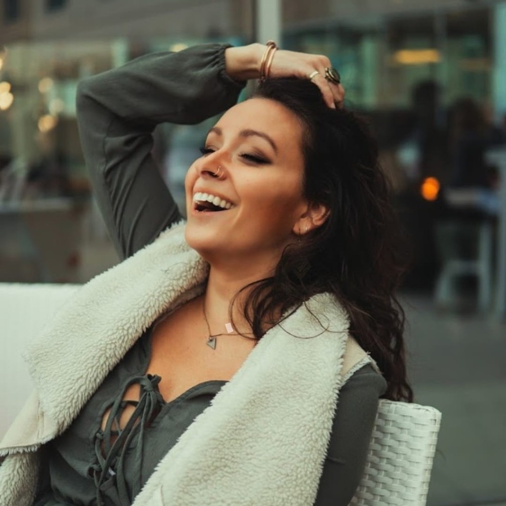 Meet your Posher, Marissa